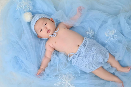 四川满月宝宝放屁臭 四川满月宝宝放屁臭